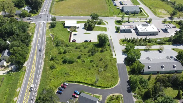 $300,000 | 82 Ballards Corner Road, Unit 5 & 5A, Hinesburg, VT 05461