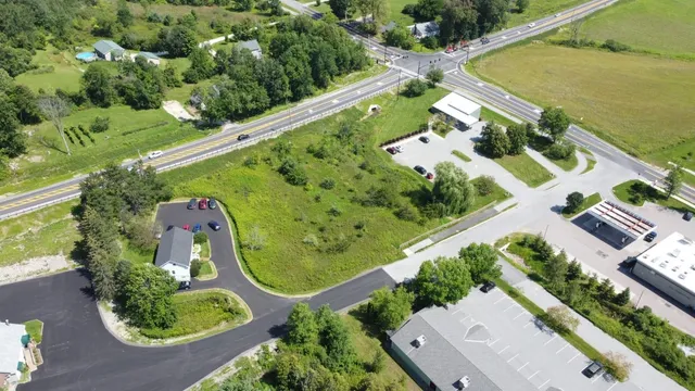 $274,900 | 82 Ballards Corner Road, Unit 5 & 5A, Hinesburg, VT 05461