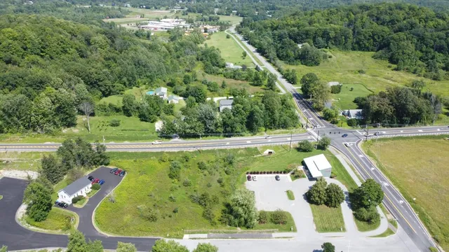 $274,900 | 82 Ballards Corner Road, Unit 5 & 5A, Hinesburg, VT 05461