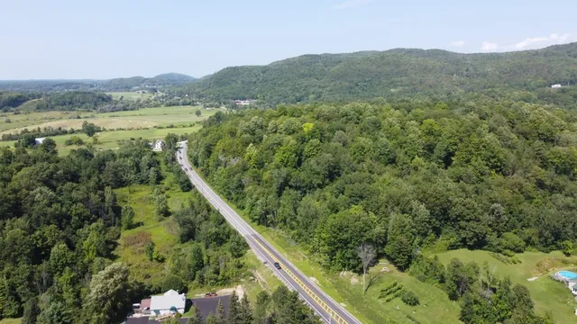 $274,900 | 82 Ballards Corner Road, Unit 5 & 5A, Hinesburg, VT 05461