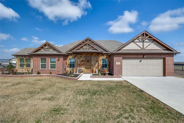 $459,000 | 250 Alondrita Street, Celeste, TX 75423