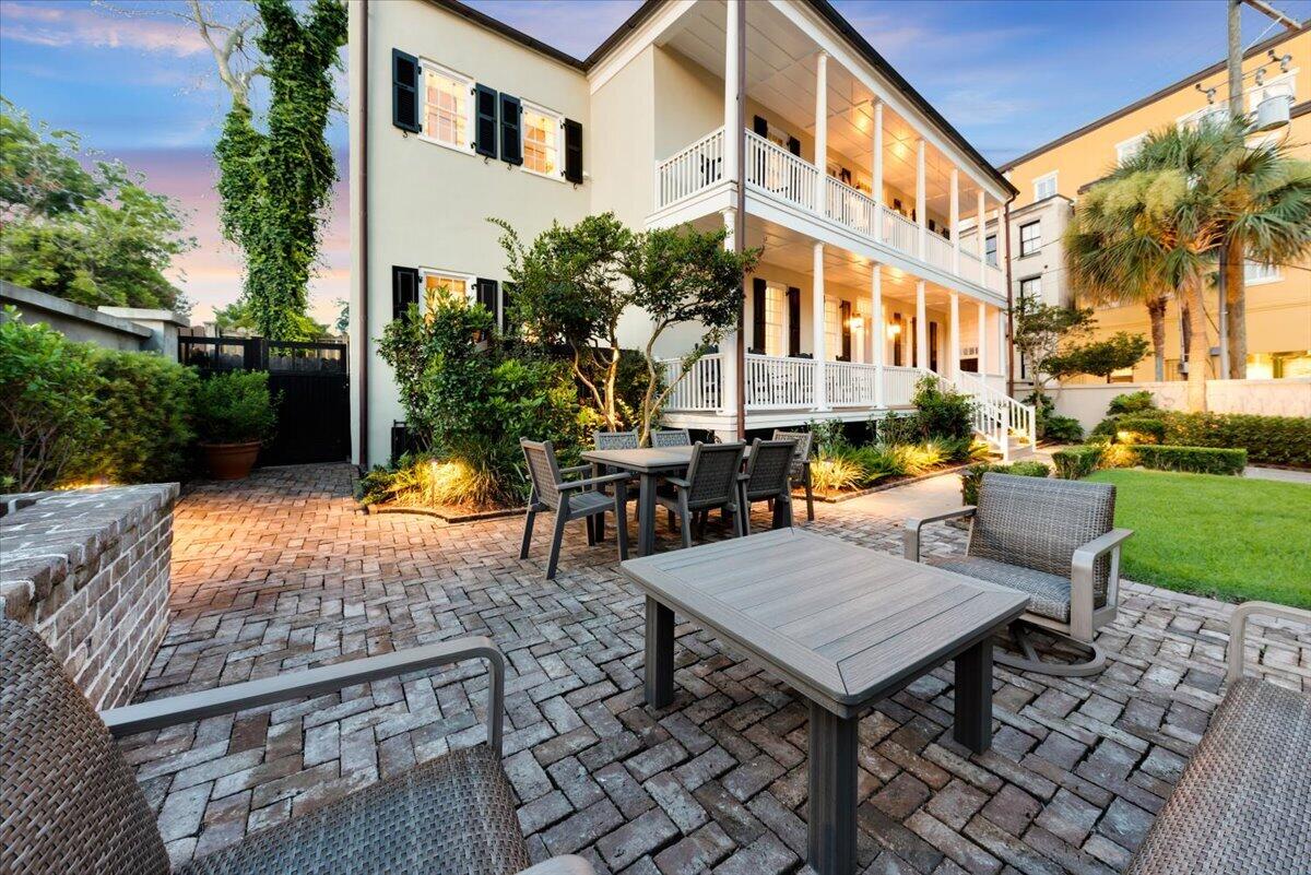 46 Pinckney Street Charleston, SC 29401 - Photo 46 of 52 Dusk Patio