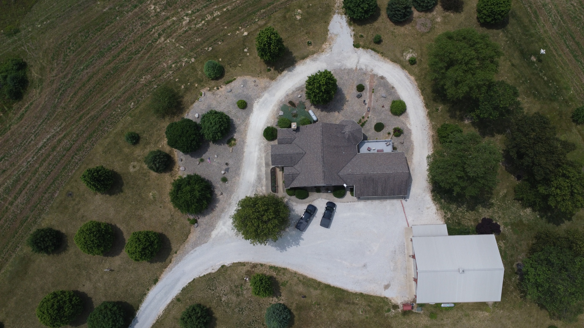 1897 North 2500 East Road Watseka, IL 60970 - Photo 16 of 89