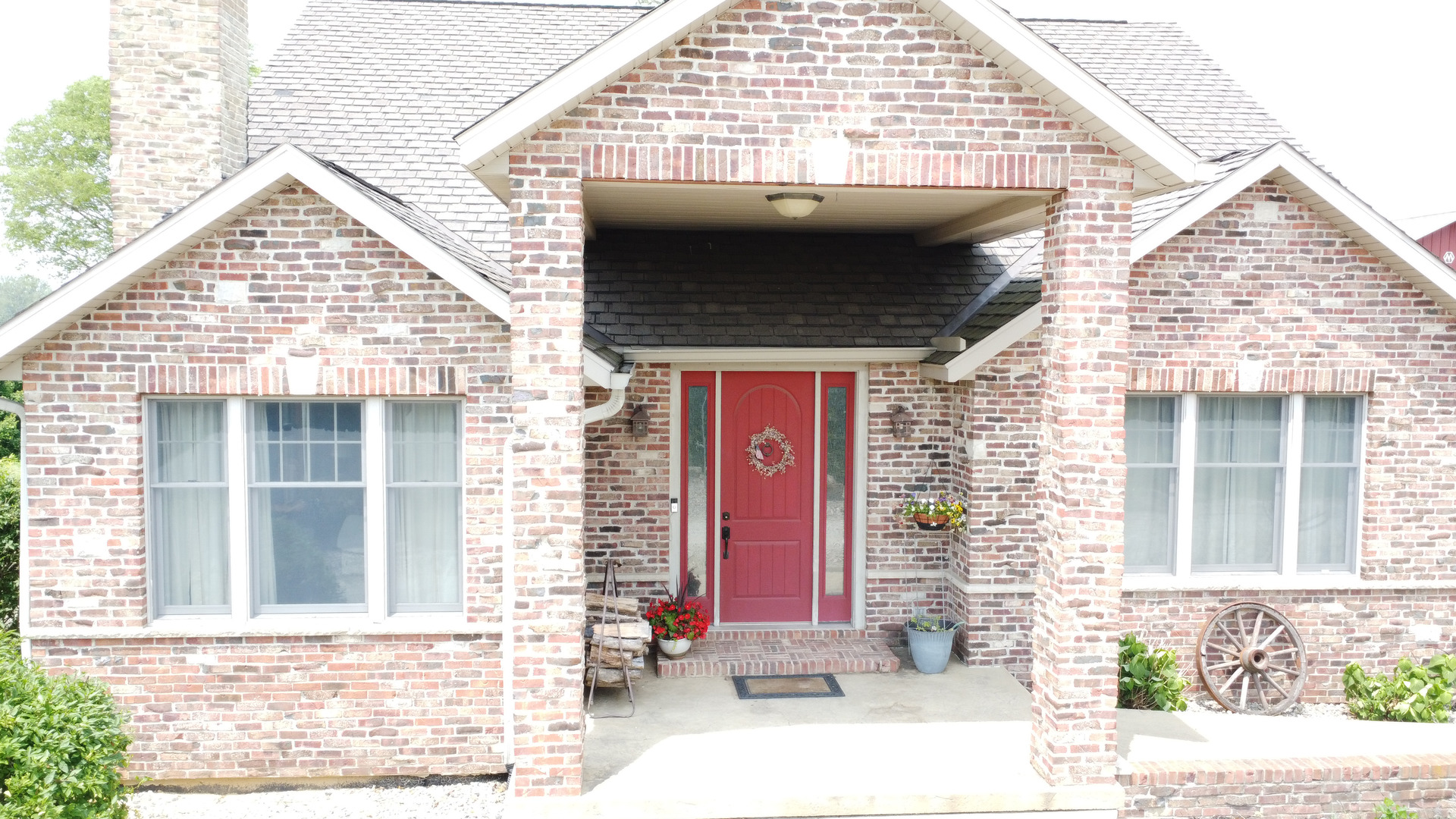 1897 North 2500 East Road Watseka, IL 60970 - Photo 2 of 89