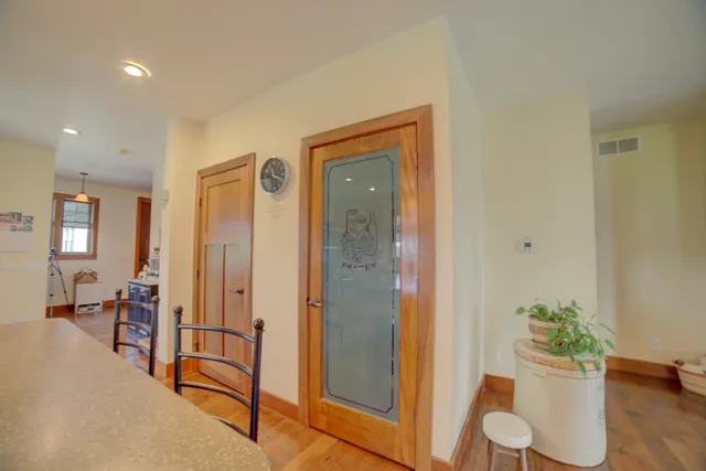 $740,500 | 1897 North 2500 East Road, Watseka, IL 60970