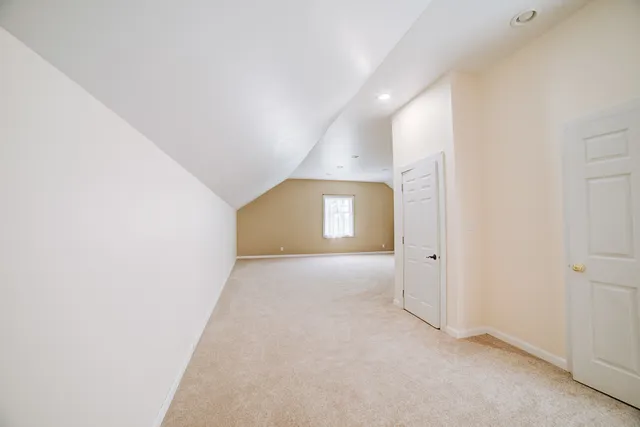 $740,500 | 1897 North 2500 East Road, Watseka, IL 60970