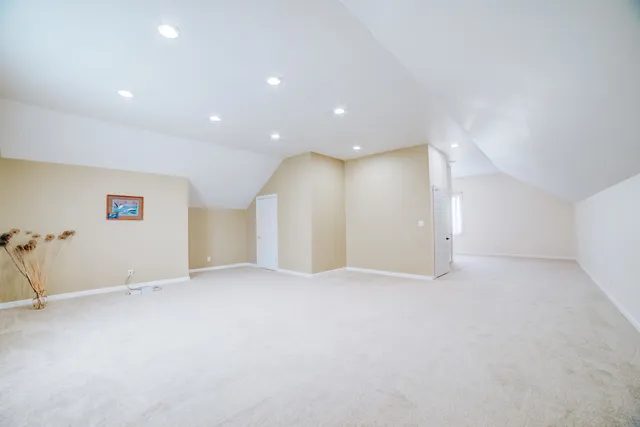 $740,500 | 1897 North 2500 East Road, Watseka, IL 60970