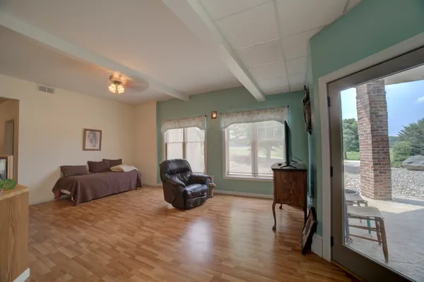 $740,500 | 1897 North 2500 East Road, Watseka, IL 60970