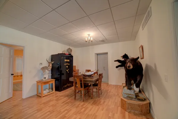 $740,500 | 1897 North 2500 East Road, Watseka, IL 60970