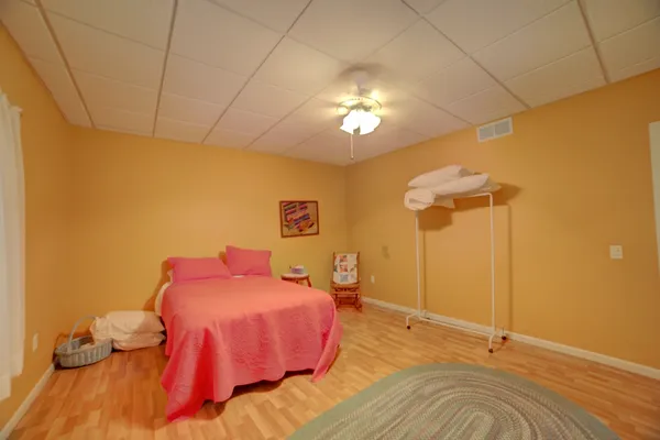 $740,500 | 1897 North 2500 East Road, Watseka, IL 60970