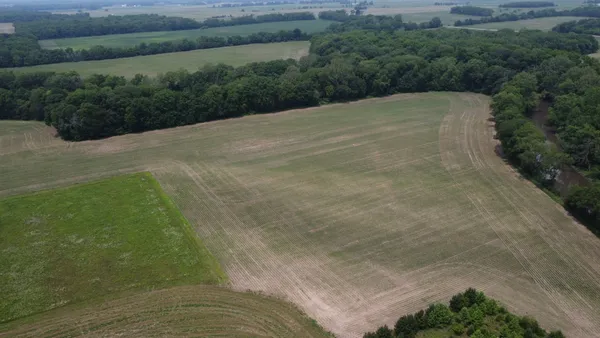 $740,500 | 1897 North 2500 East Road, Watseka, IL 60970