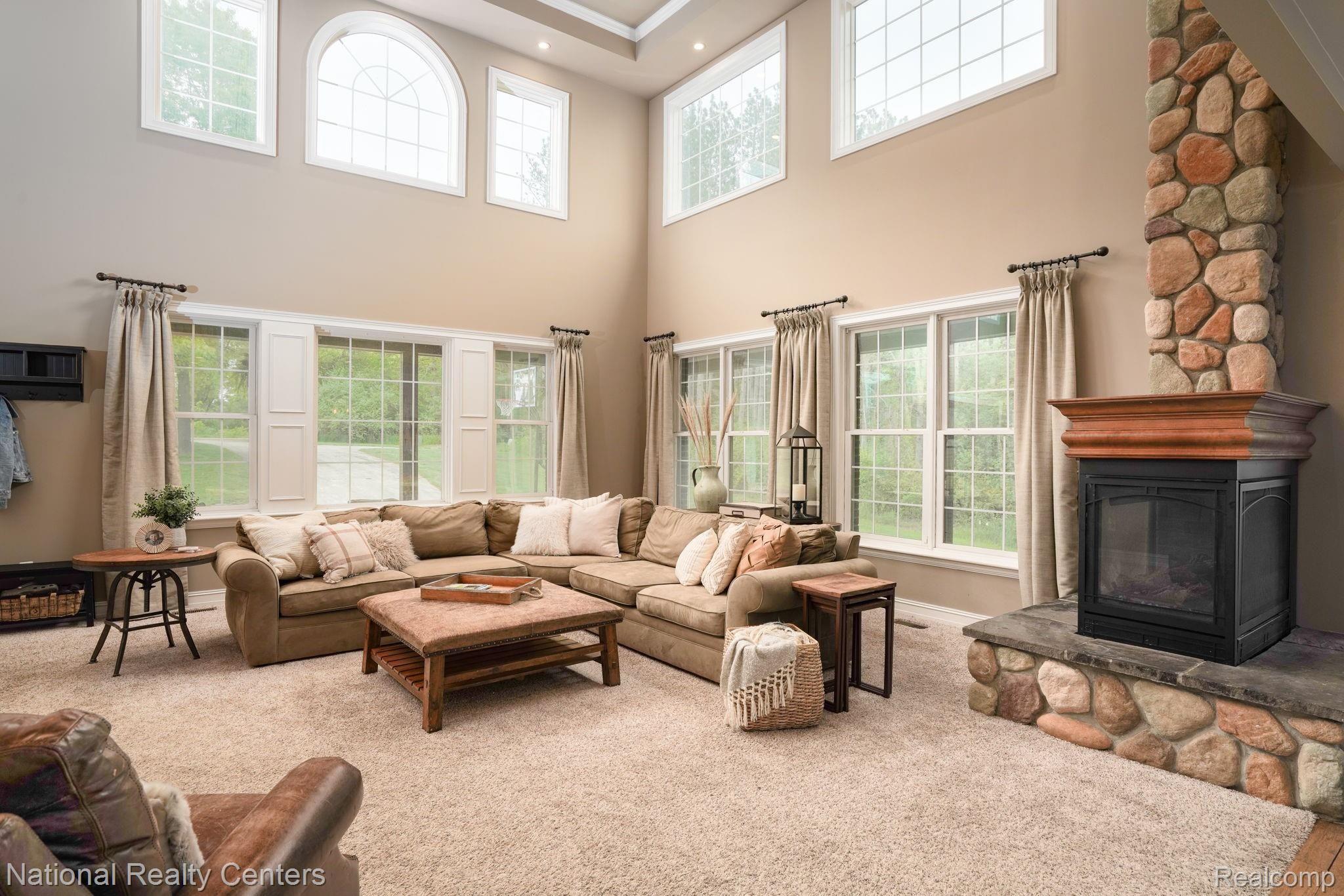 1280 Inwood Road Rochester, MI 48306 - Photo 47 of 47 Open floor plan