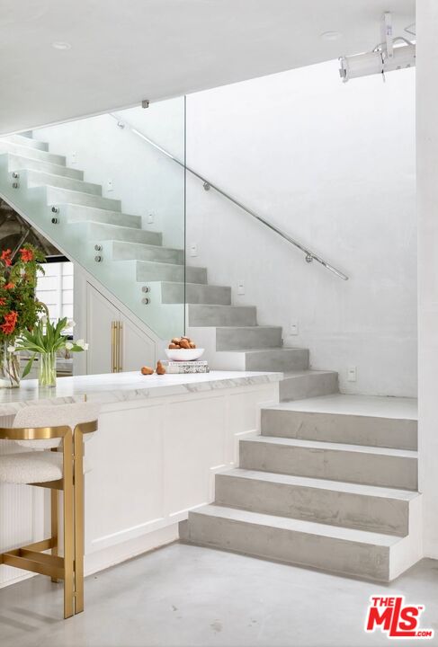 15 Reef Street Marina del Rey, CA 90292 - Photo 13 of 51