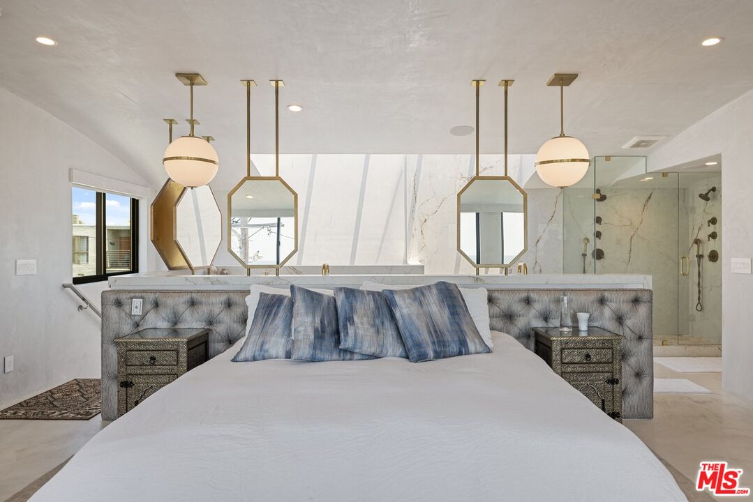 15 Reef Street Marina del Rey, CA 90292 - Photo 20 of 51