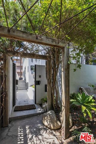 $5,099,000 | 15 Reef Street, Marina del Rey, CA 90292