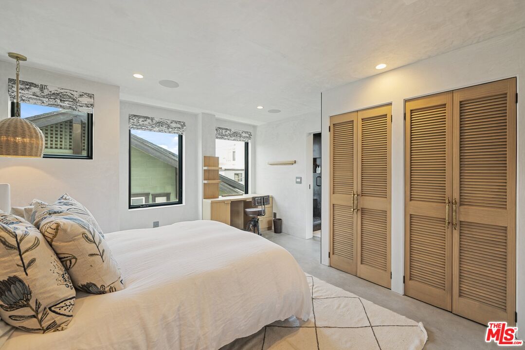 15 Reef Street Marina del Rey, CA 90292 - Photo 39 of 51