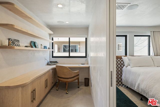 $5,099,000 | 15 Reef Street, Marina del Rey, CA 90292