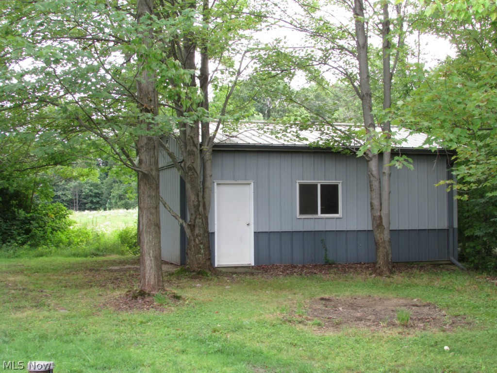 12044 Huntoon Road Painesville, OH 44077 - Photo 18 of 25 Gallery Image 18