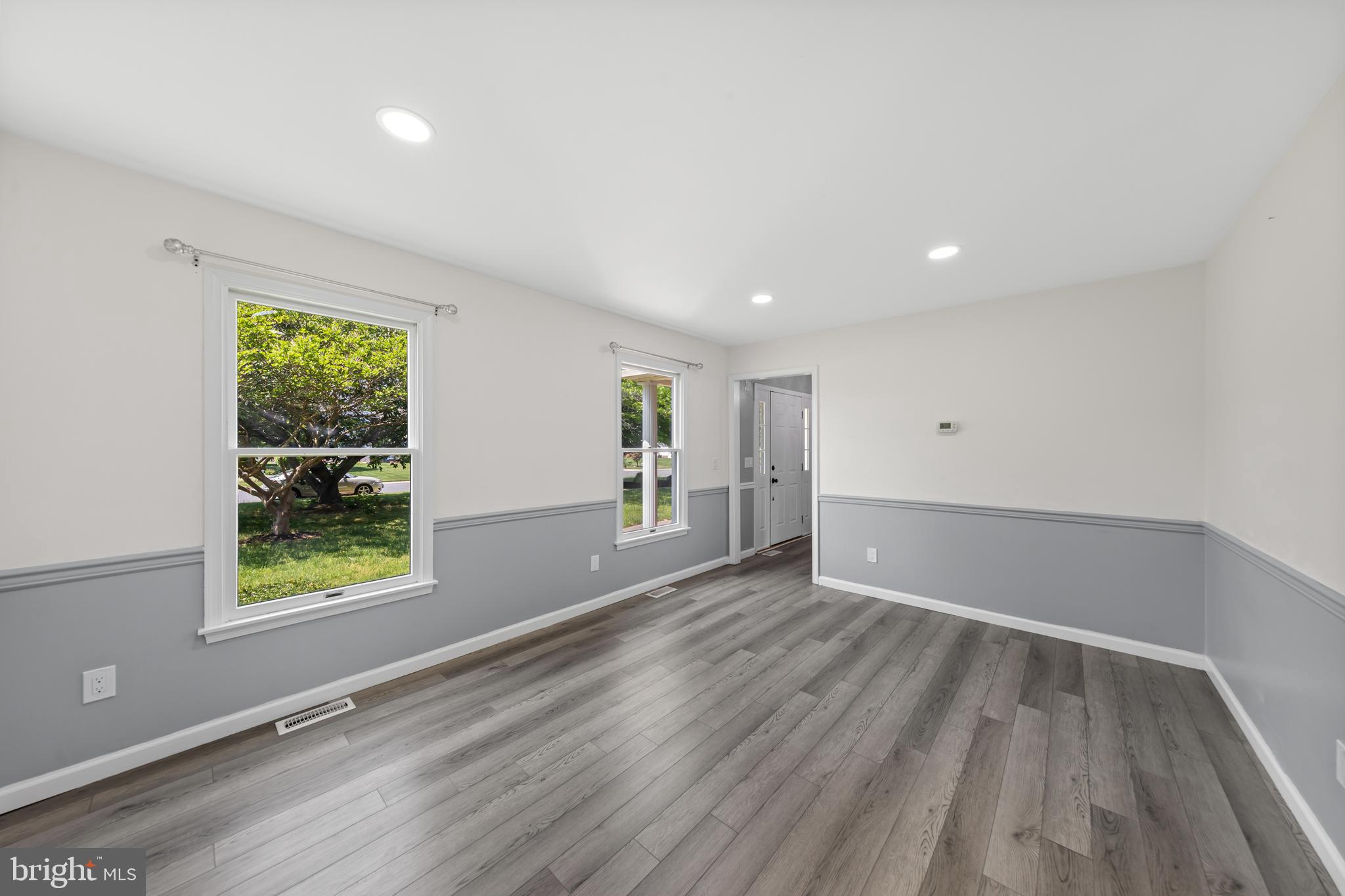 5983 Ridge Spring Circle Salisbury, MD 21801 - Photo 13 of 37 Living Room