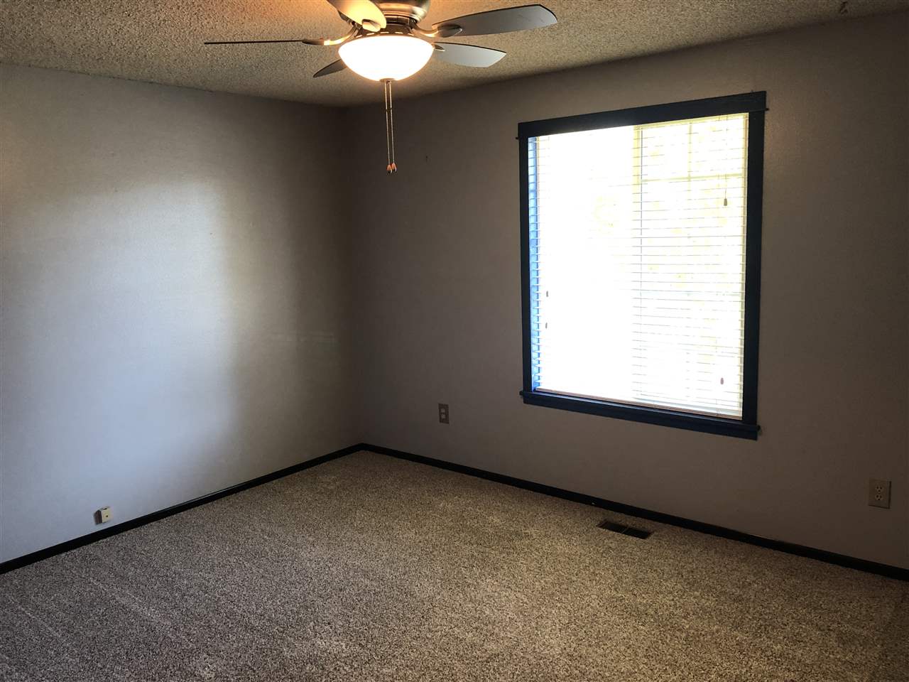 3526 South Bates Road Spokane, WA 99206 - Photo 13 of 18 Gallery Image 13