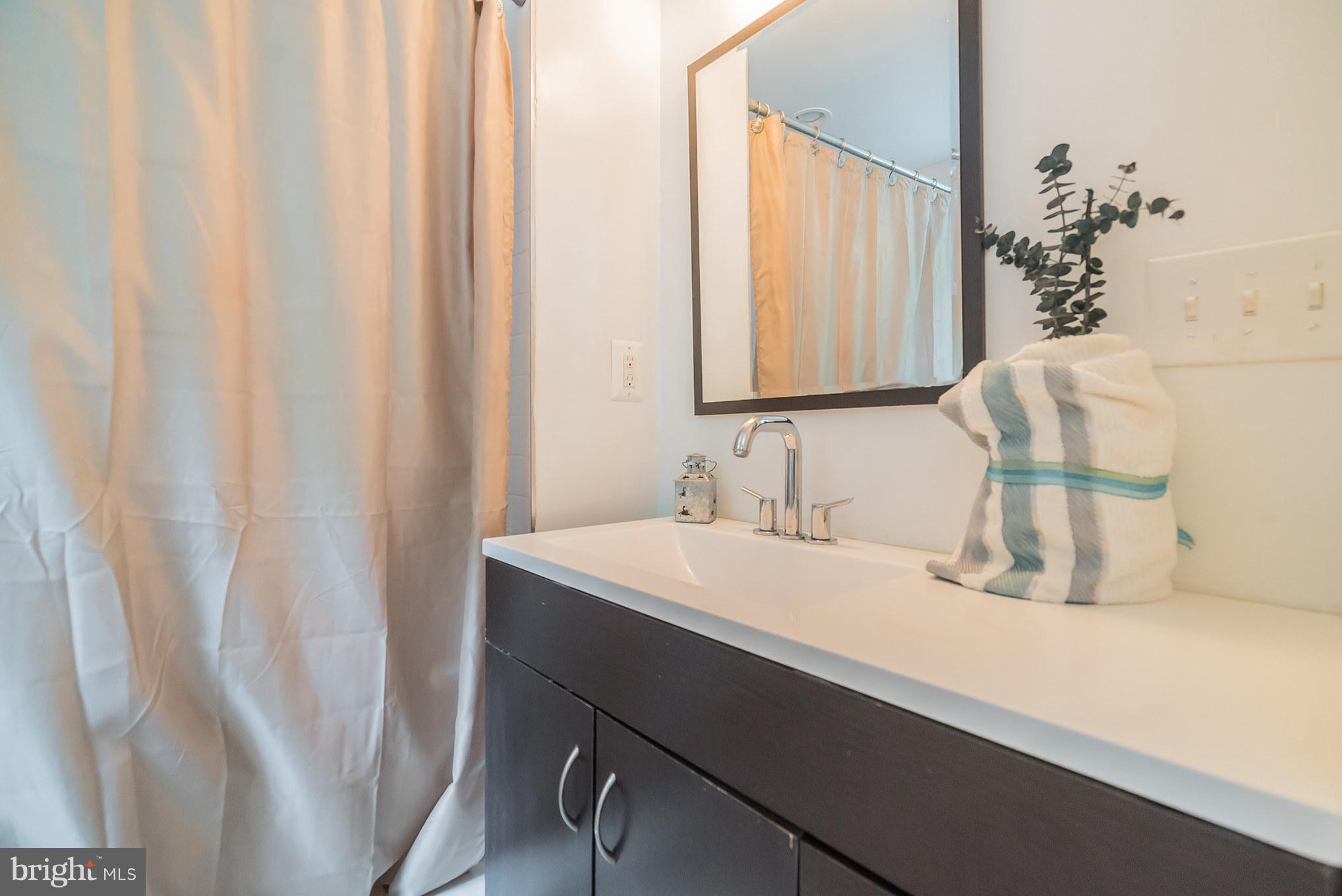 10316 Inwood Avenue Silver Spring, MD 20902 - Photo 24 of 29 Bath