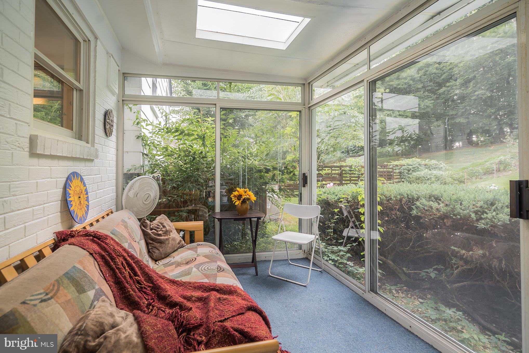 10316 Inwood Avenue Silver Spring, MD 20902 - Photo 25 of 29 Enclosed sun porch
