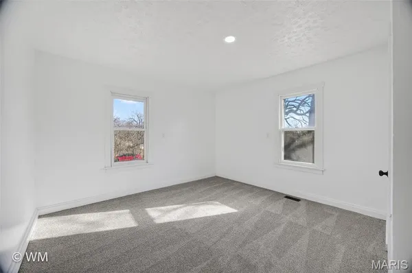 $230,000 | 16245 Badger Road, Richland, MO 65556