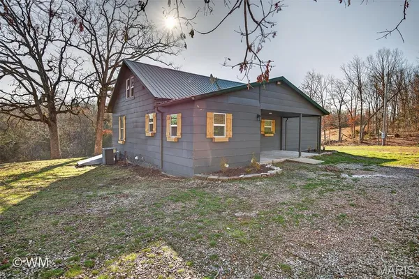 $230,000 | 16245 Badger Road, Richland, MO 65556