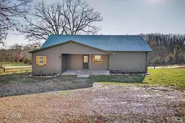 $230,000 | 16245 Badger Road, Richland, MO 65556