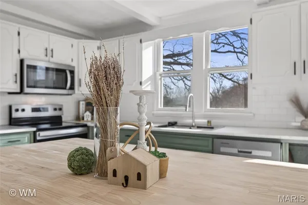 $230,000 | 16245 Badger Road, Richland, MO 65556