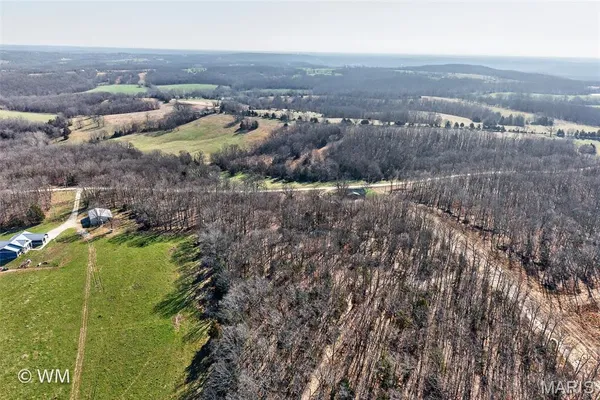 $230,000 | 16245 Badger Road, Richland, MO 65556