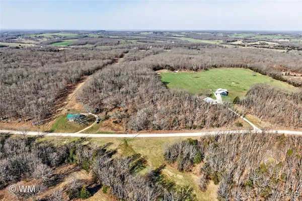 $230,000 | 16245 Badger Road, Richland, MO 65556