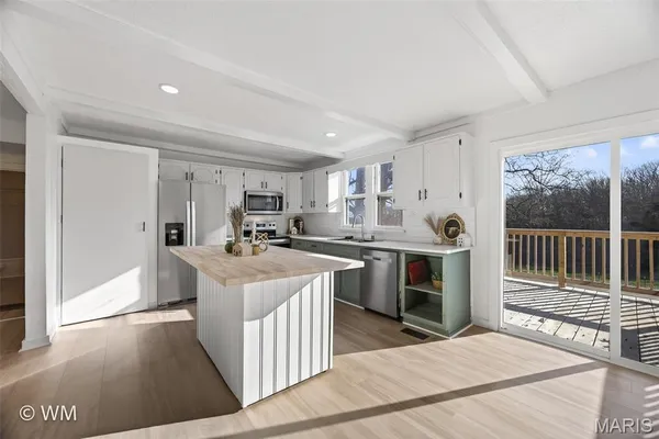 $230,000 | 16245 Badger Road, Richland, MO 65556