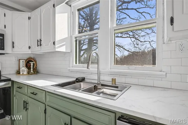 $230,000 | 16245 Badger Road, Richland, MO 65556