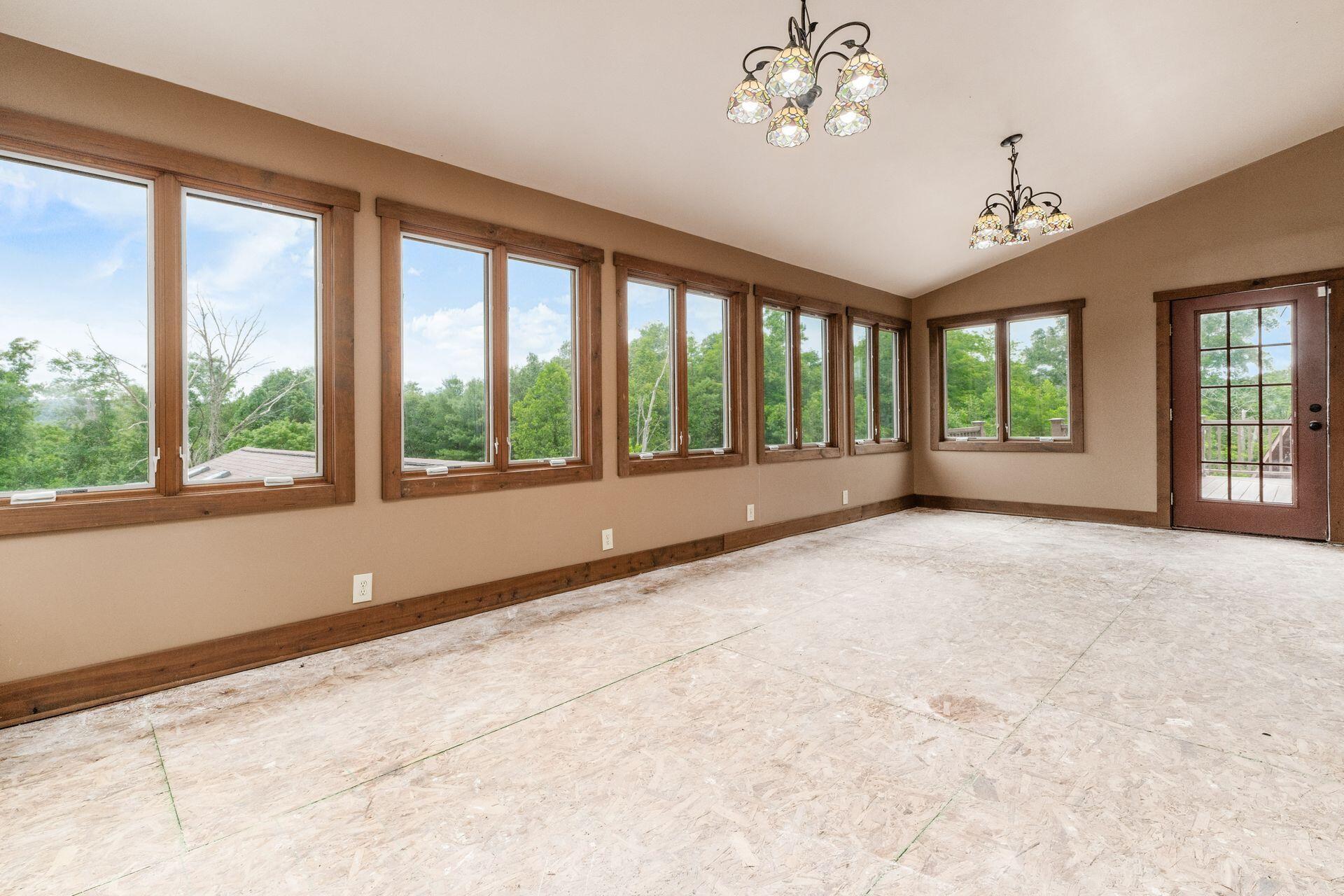 422 Debord Road Waverly, OH 45690 - Photo 17 of 57 Florida Room