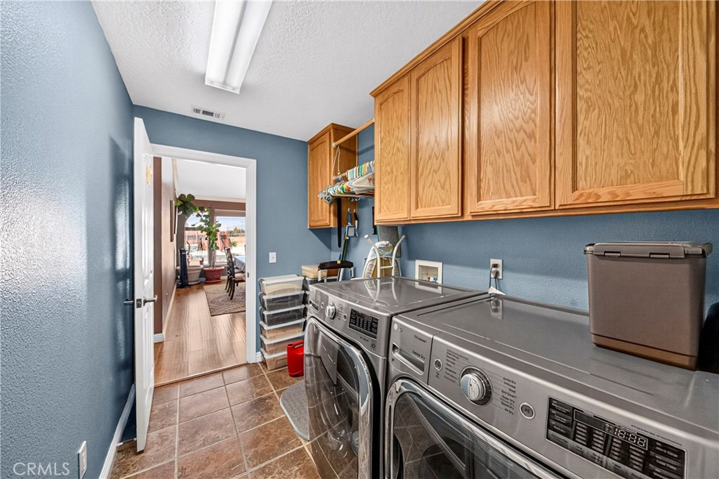 21031 Rancherias Road Apple Valley, CA 92307 - Photo 33 of 39 Gallery Image 33