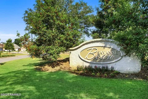 $332,900 | 305 Monterey Drive, Lafayette, LA 70506