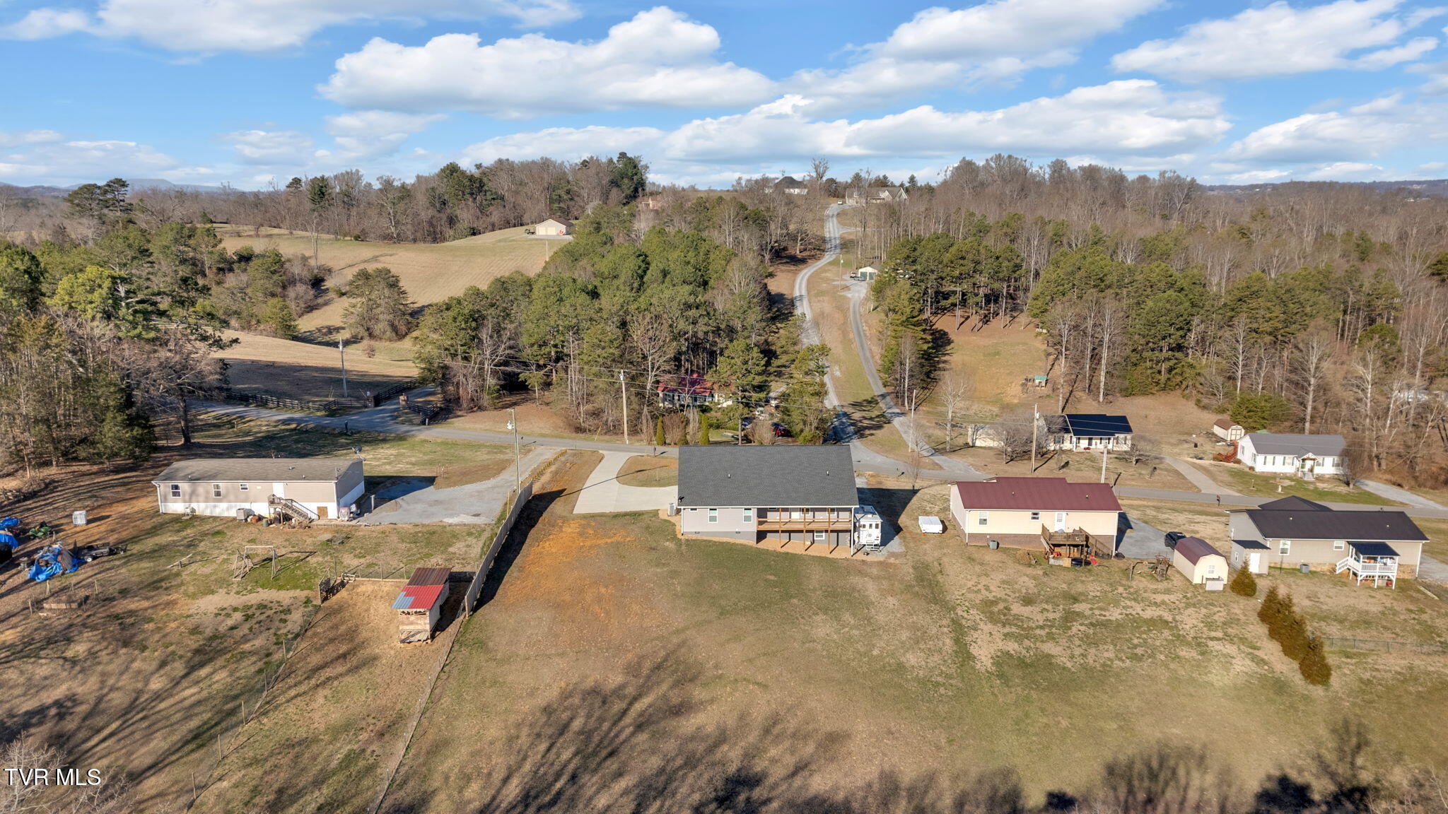 257 Keller Road Afton, TN 37616 - Photo 32 of 34 6-web-or-mls-DJI_20250302090827_0310_D