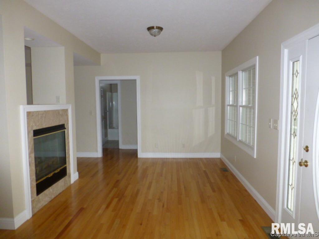 1808 Old Ivy Drive Springfield, IL 62711 - Photo 3 of 23 Gallery Image 3