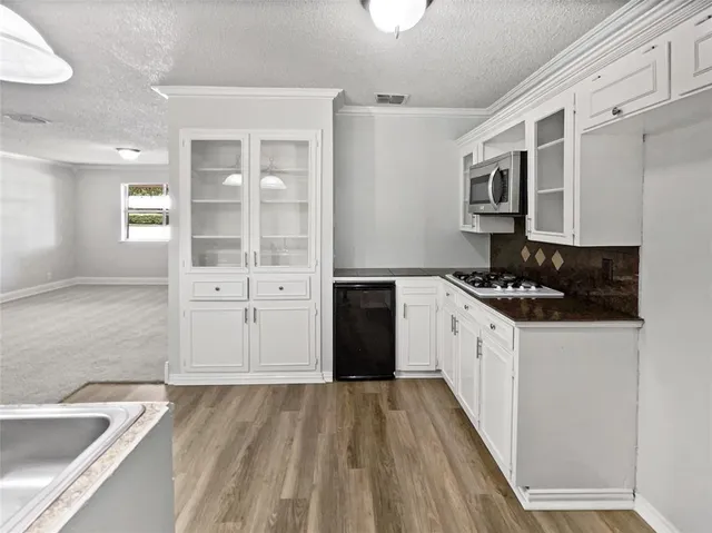 $259,000 | 103 Comanche Court, Waxahachie, TX 75165