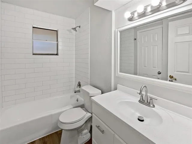 $259,000 | 103 Comanche Court, Waxahachie, TX 75165