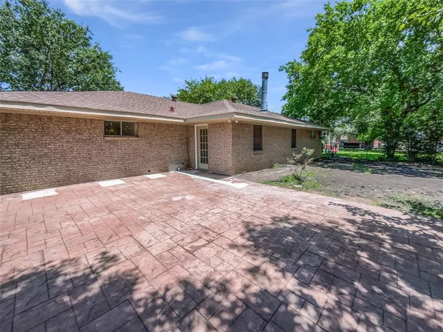 $259,000 | 103 Comanche Court, Waxahachie, TX 75165