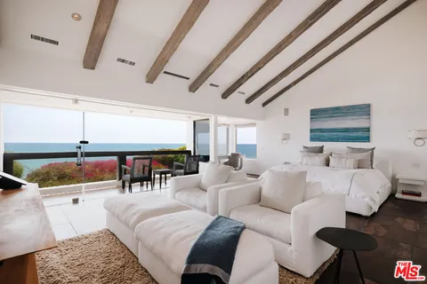 $28,750,000 | 23614 Malibu Colony Road, Malibu, CA 90265
