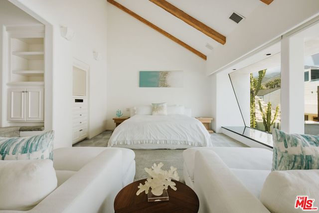 $28,750,000 | 23614 Malibu Colony Road, Malibu, CA 90265