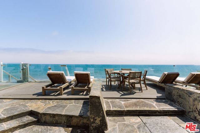 $28,750,000 | 23614 Malibu Colony Road, Malibu, CA 90265