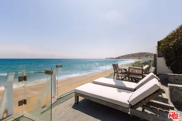 $28,750,000 | 23614 Malibu Colony Road, Malibu, CA 90265