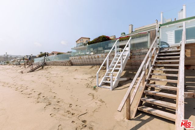 $28,750,000 | 23614 Malibu Colony Road, Malibu, CA 90265