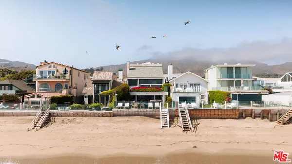 $28,750,000 | 23614 Malibu Colony Road, Malibu, CA 90265