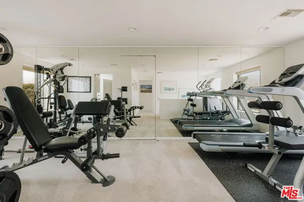 $28,750,000 | 23614 Malibu Colony Road, Malibu, CA 90265
