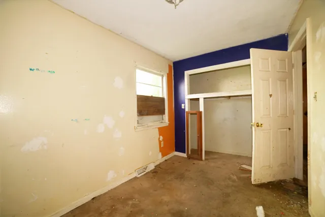 a view of empty room